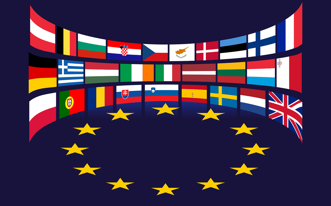 Steagurile țărilor membre în Uniunea Europeană, în mai 2019 | Credit: Gordon Johnson, Sursa: Pixabay
