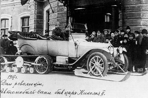 Extravagantul automobil al țarului Nicolae al II-lea al Rusiei | Sursa: Pinterest
