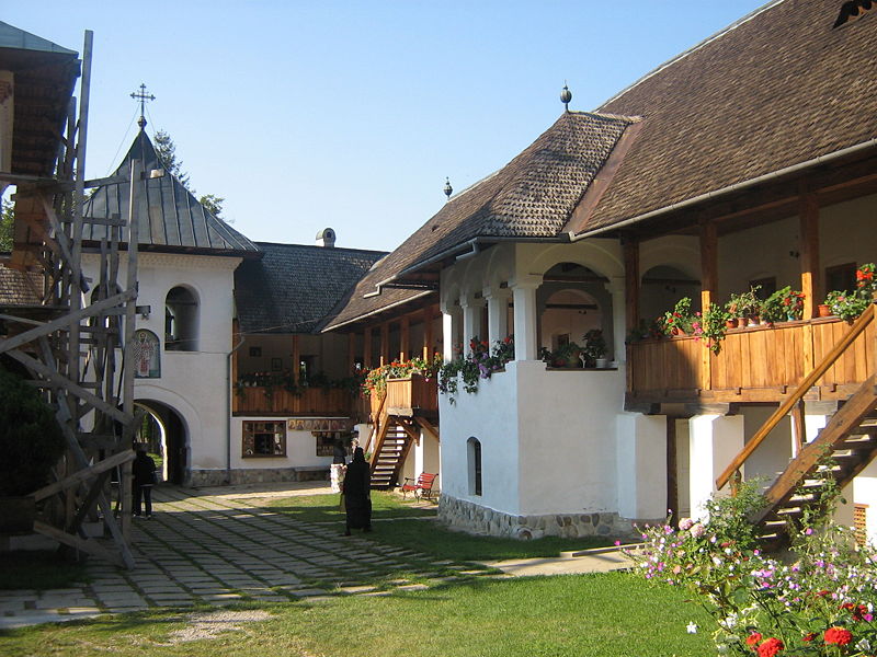 Mănăstirea Polovragi, Sursa foto: orthodoxwiki.org