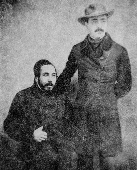 Vasile Alecsandri (în picioare) și Ion Ghica, Constantinopol 1855