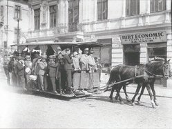În București | Fotografie: Iosif Berman; Arhivă: Muzeul Țăranului Român