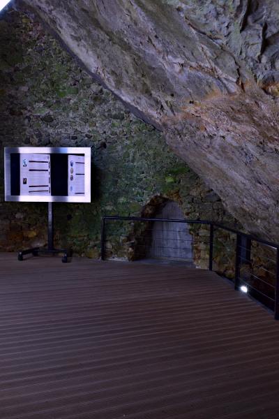 În grota unde a fost păstrat tezaurul BNR, azi Muzeul Tezaurului BNR | Credit foto: Mira Kaliani