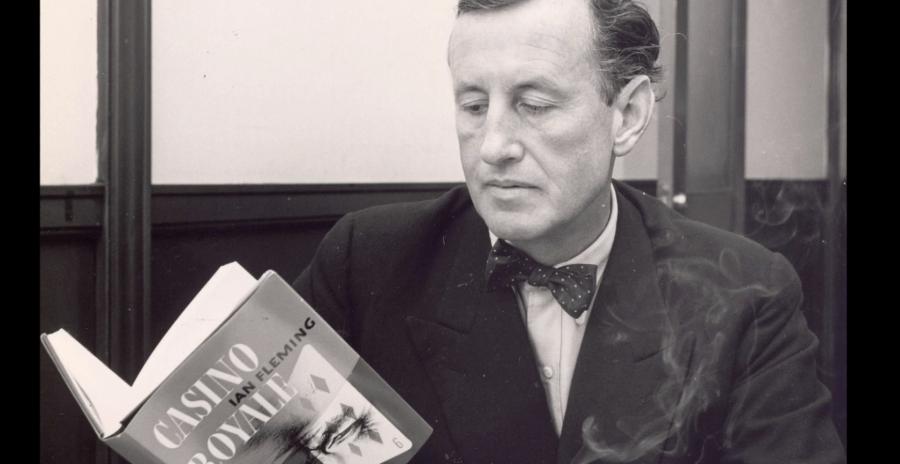 Ian Fleming, autorul seriei James Bond | Sursa: flemingsbond