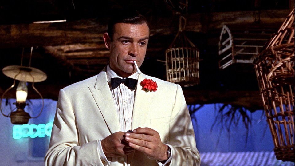 Sean Connery în rolul James Bond | Sursa: Breaking Geek