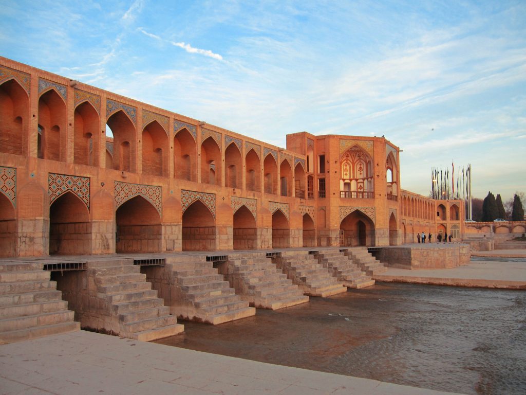 Podul Khaju, Isfahan, Iran | Sursa foto: Alireza Javaheri / Wikipedia, CC BY 3.0