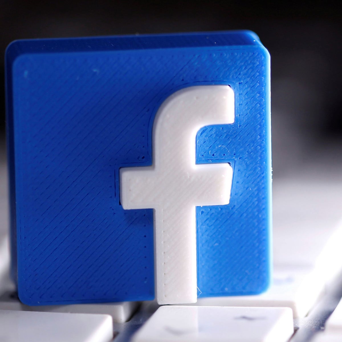 Mediastandard Facebook La Un Pas De Un Nou Scandal Editia De Dimineata