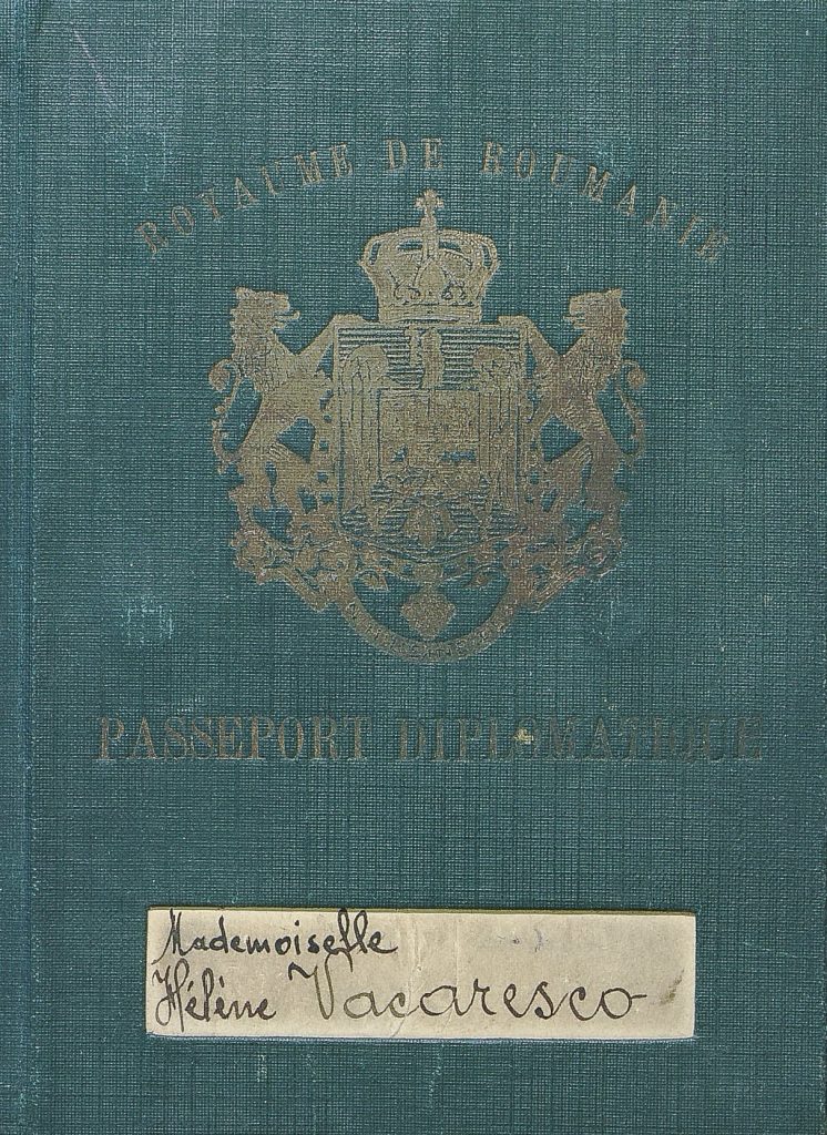Pașaportul ei diplomatic