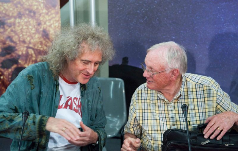 Brian May și Neil Armstrong, la STARMUS. Foto: Facebook