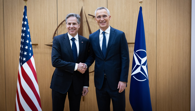 Blinken și Stoltenberg, la sediul NATO